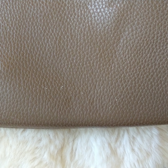 Guess tote/shoulder bag and credit card holder. - Picture 14 of 16